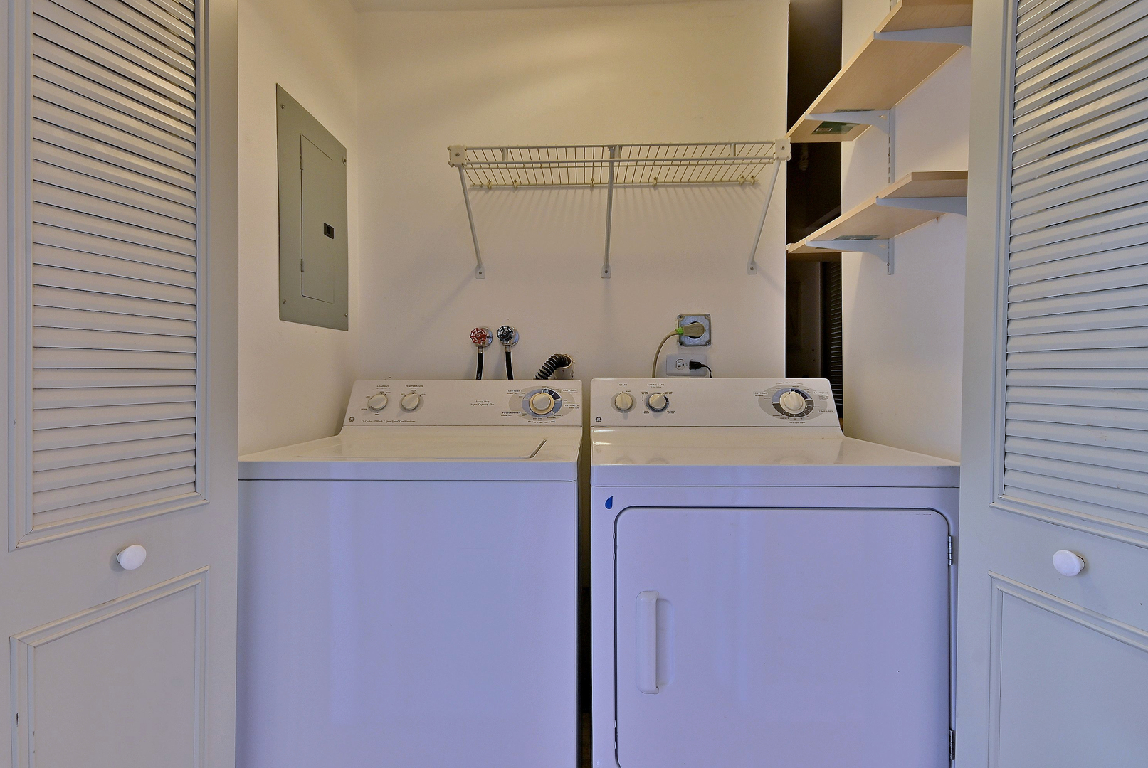 10512 S RIDGE COVE Drive #31C, Chicago Ridge, IL 60415