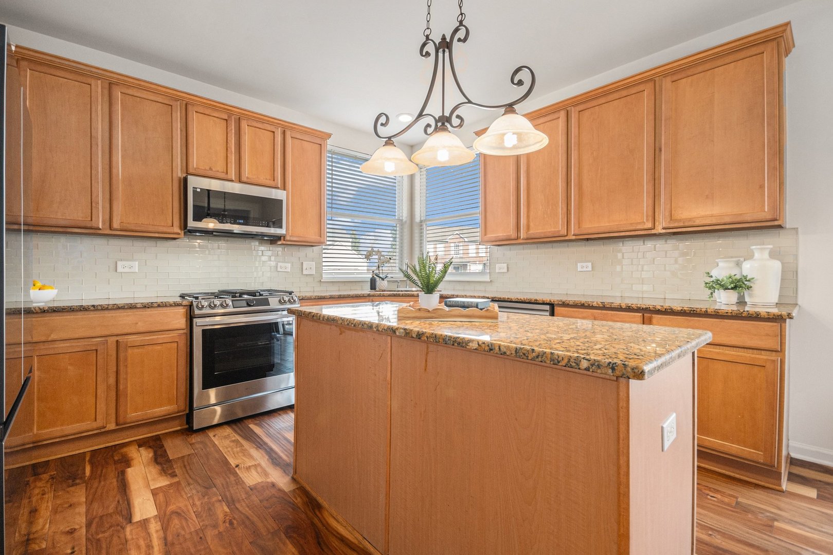 12901 Norwich Street, Plainfield, IL 60585