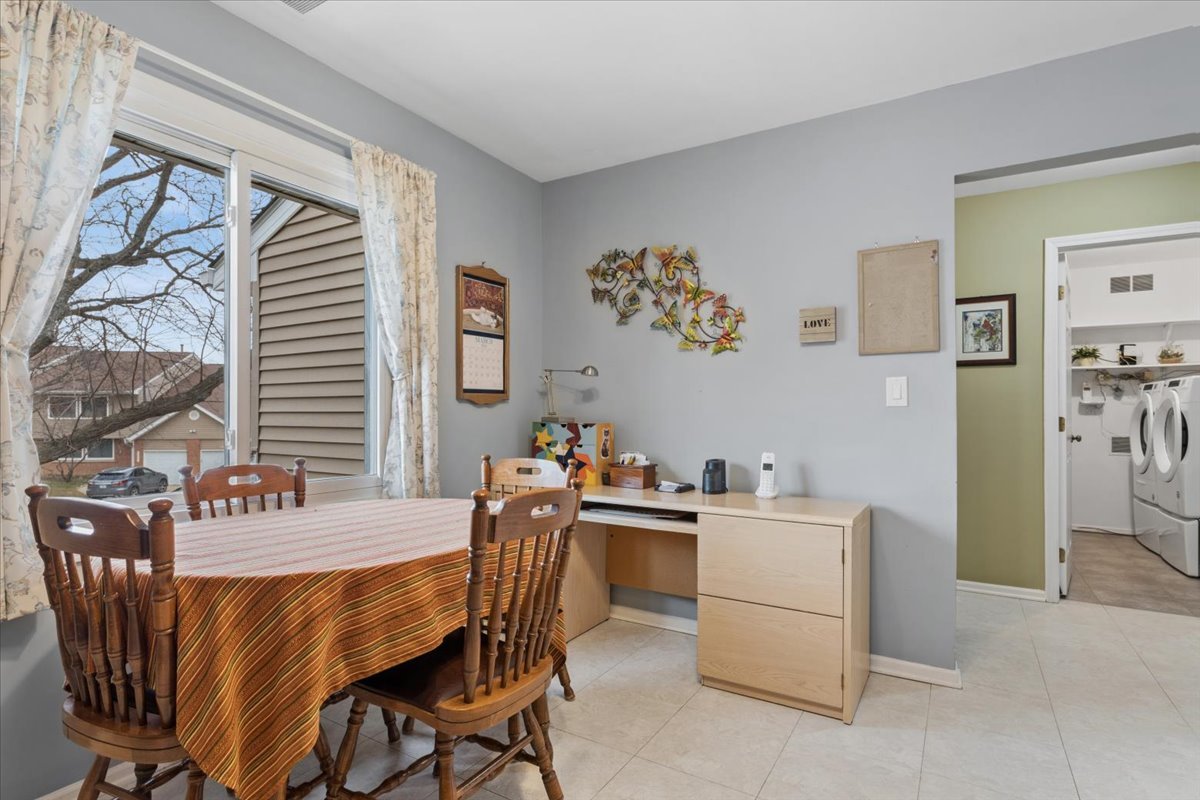 Buffalo Grove, IL 60089