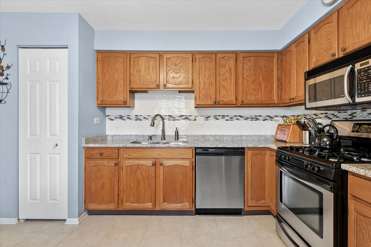 Buffalo Grove, IL 60089