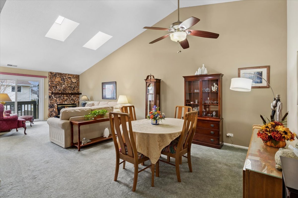 Buffalo Grove, IL 60089