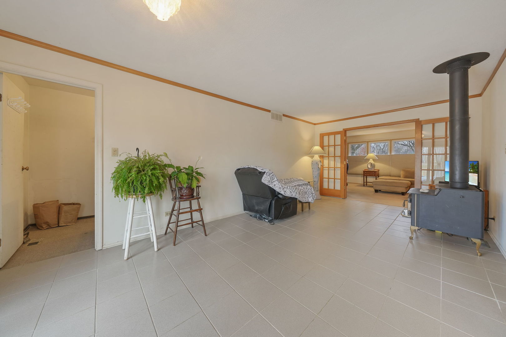 184 S Circle Avenue, Bloomingdale, IL 60108