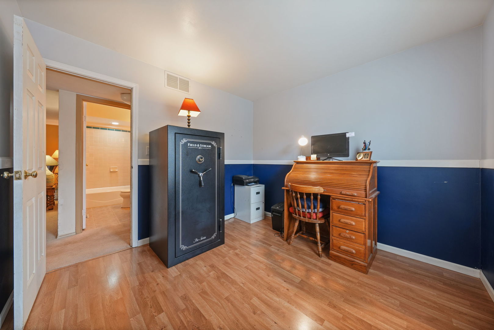 184 S Circle Avenue, Bloomingdale, IL 60108