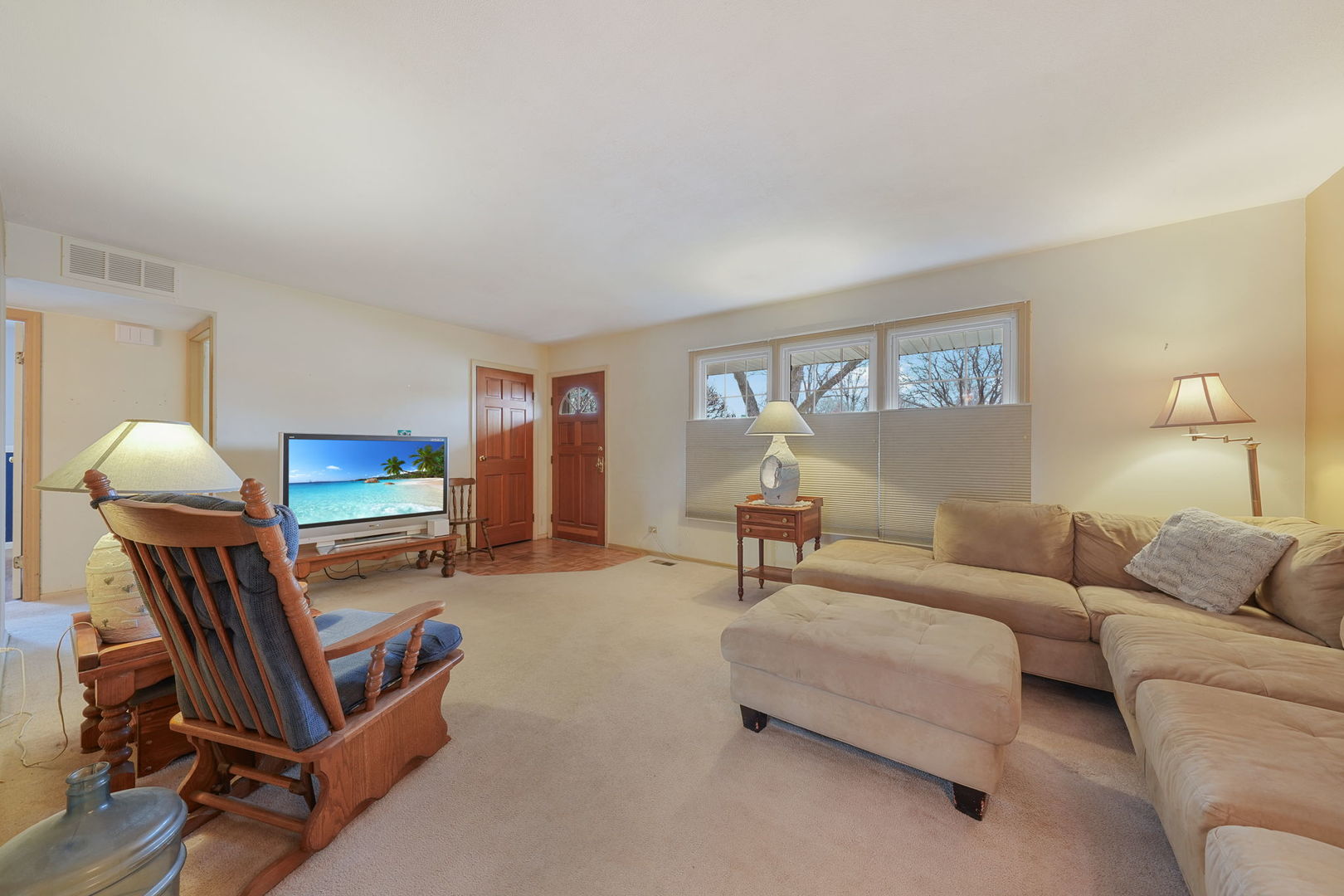 184 S Circle Avenue, Bloomingdale, IL 60108