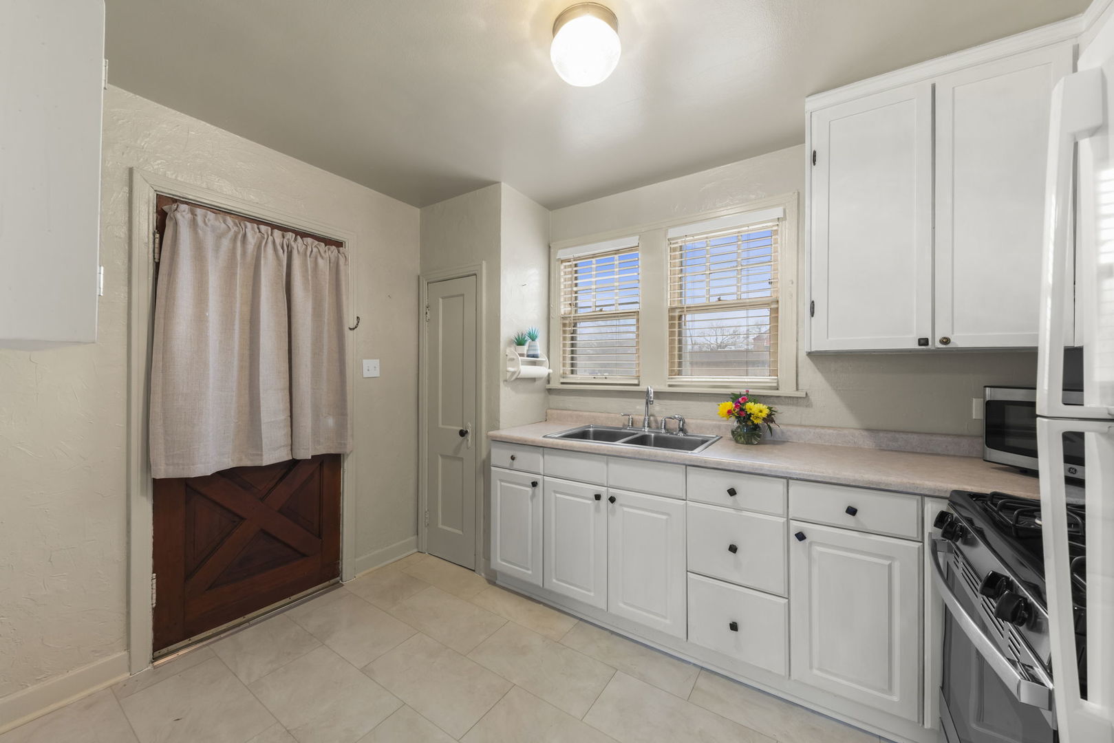 16735 Dixie Highway, Hazel Crest, IL 60429