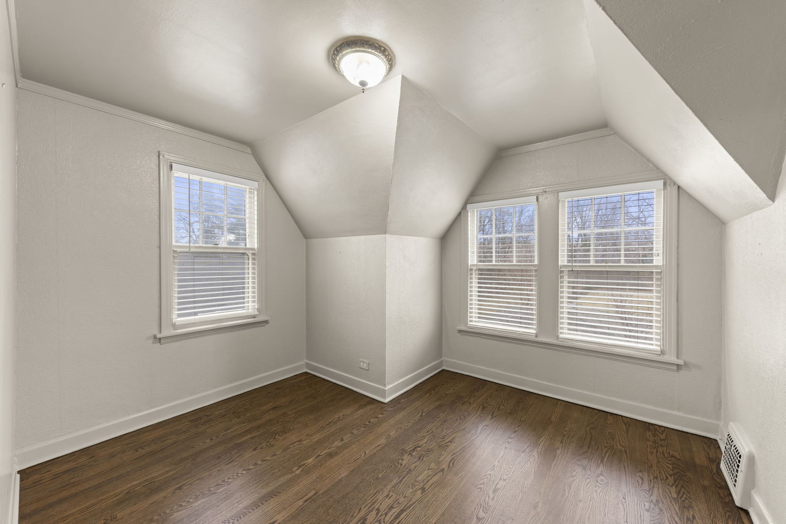 16735 Dixie Highway, Hazel Crest, IL 60429