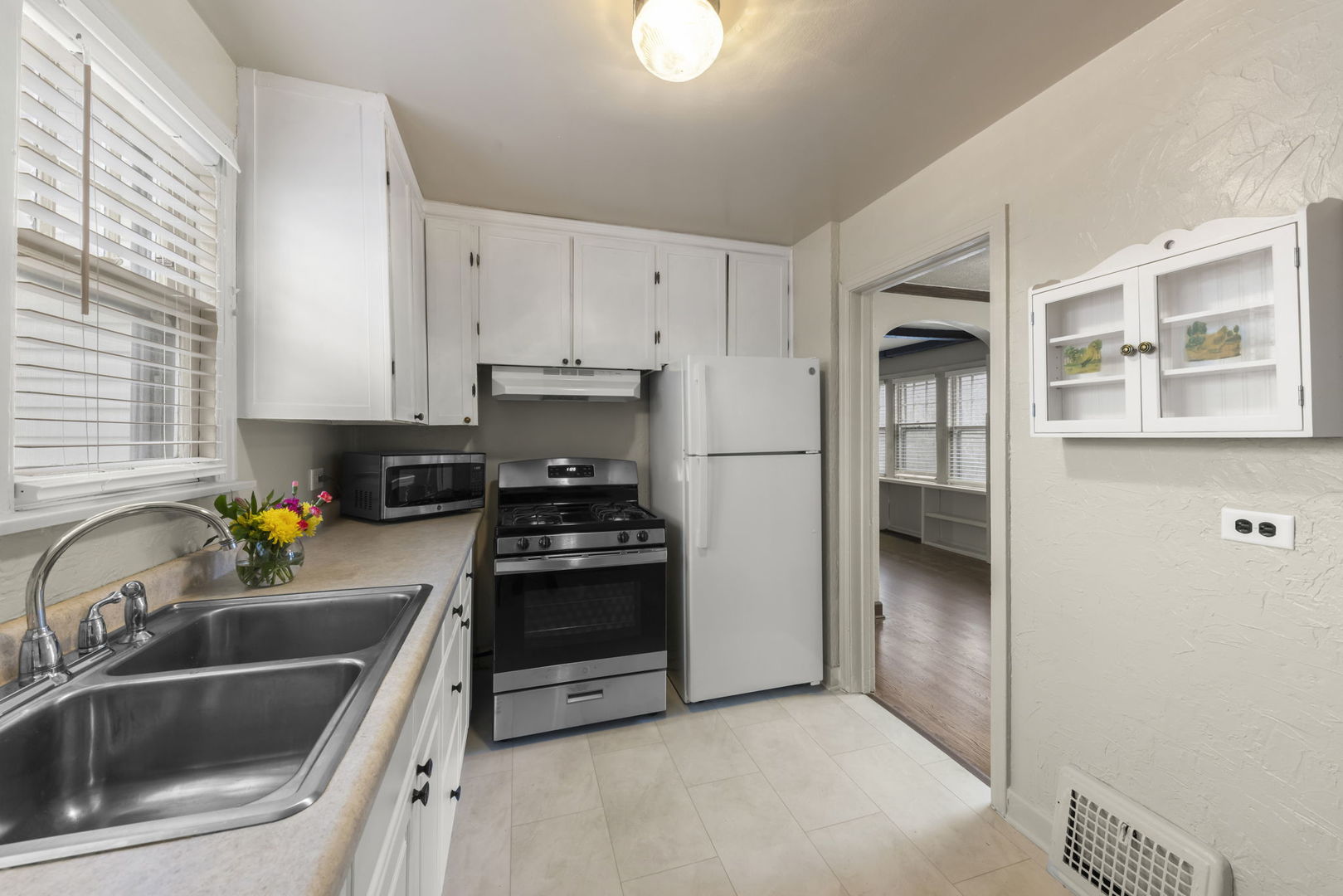 16735 Dixie Highway, Hazel Crest, IL 60429