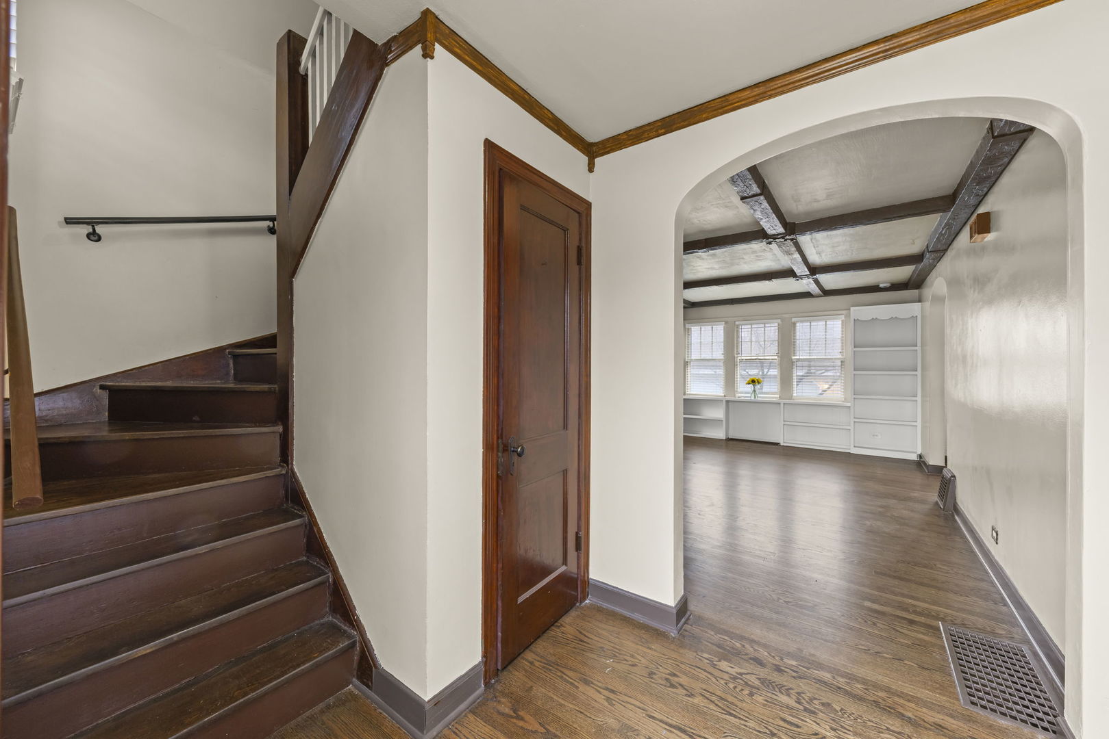 16735 Dixie Highway, Hazel Crest, IL 60429