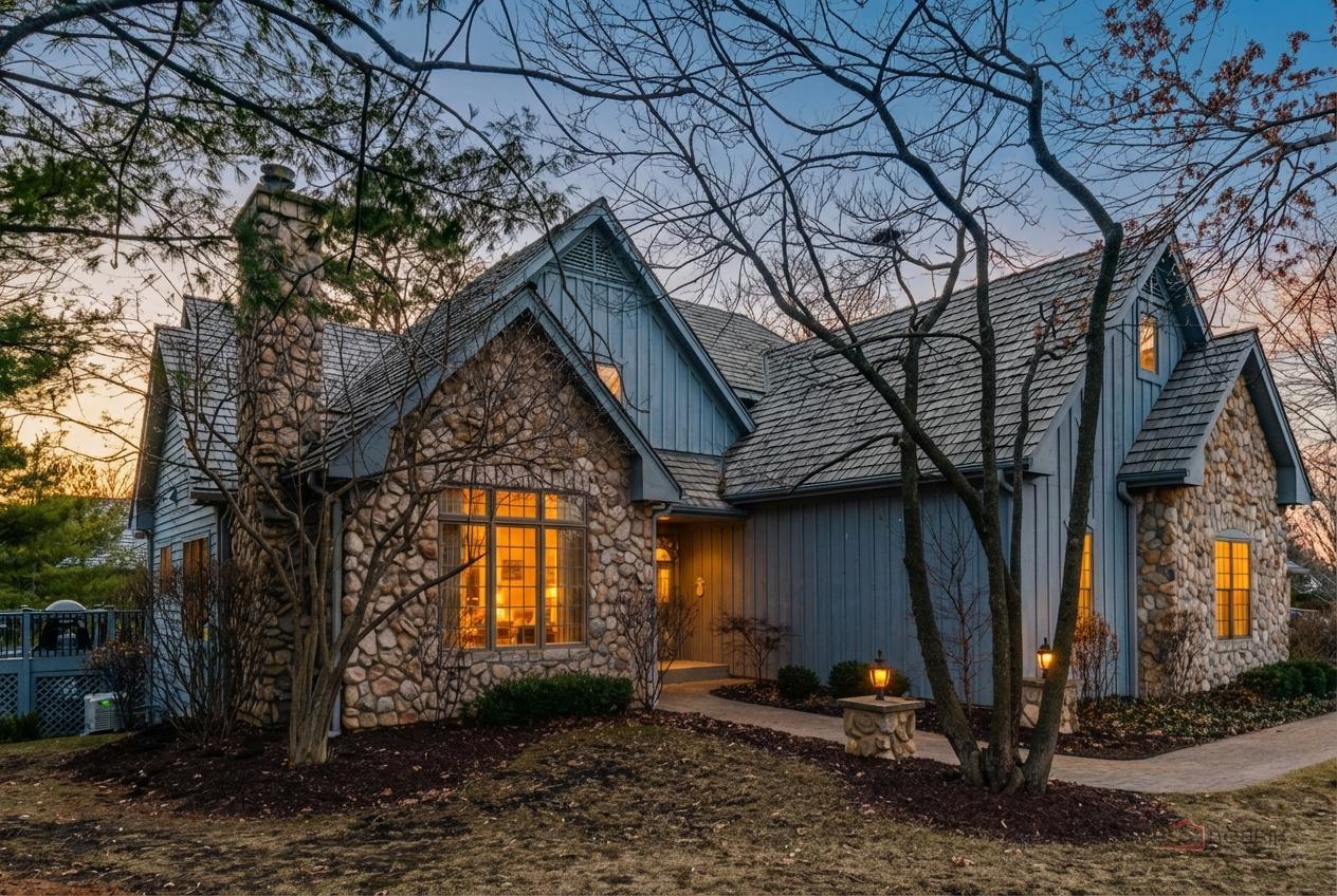 28817 N Spyglass Circle, Ivanhoe, IL 60060