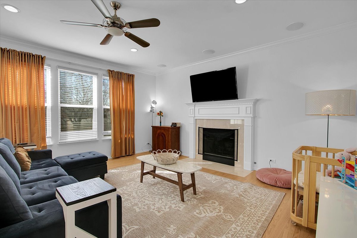 44 Westover Road, Highwood, IL 60040