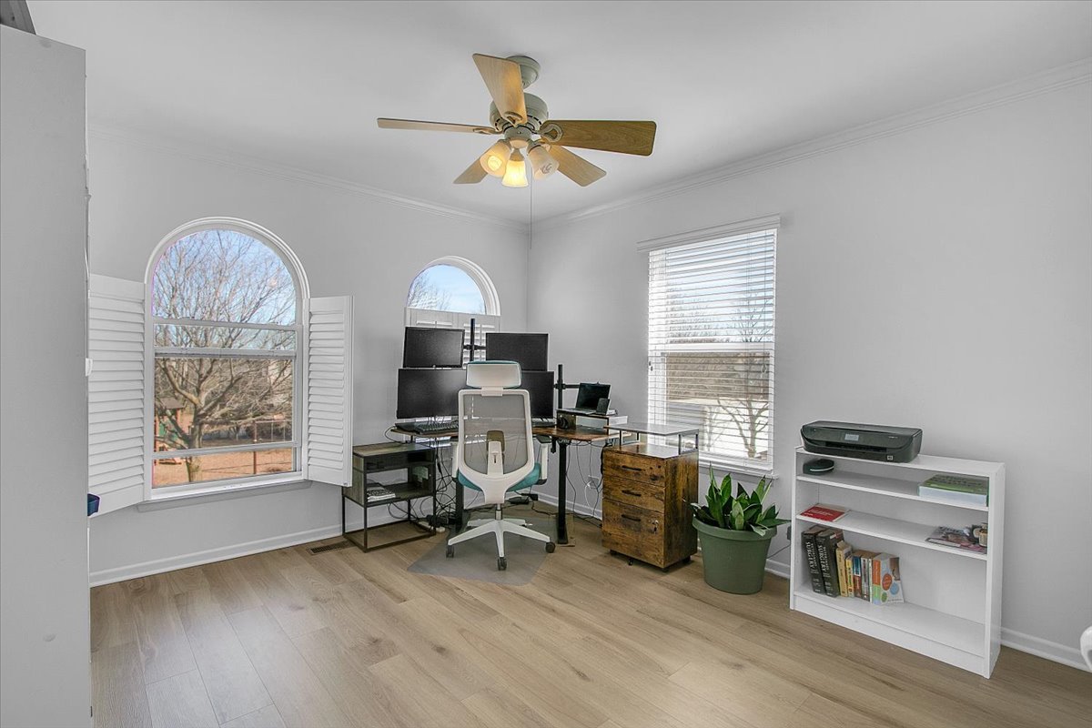 44 Westover Road, Highwood, IL 60040