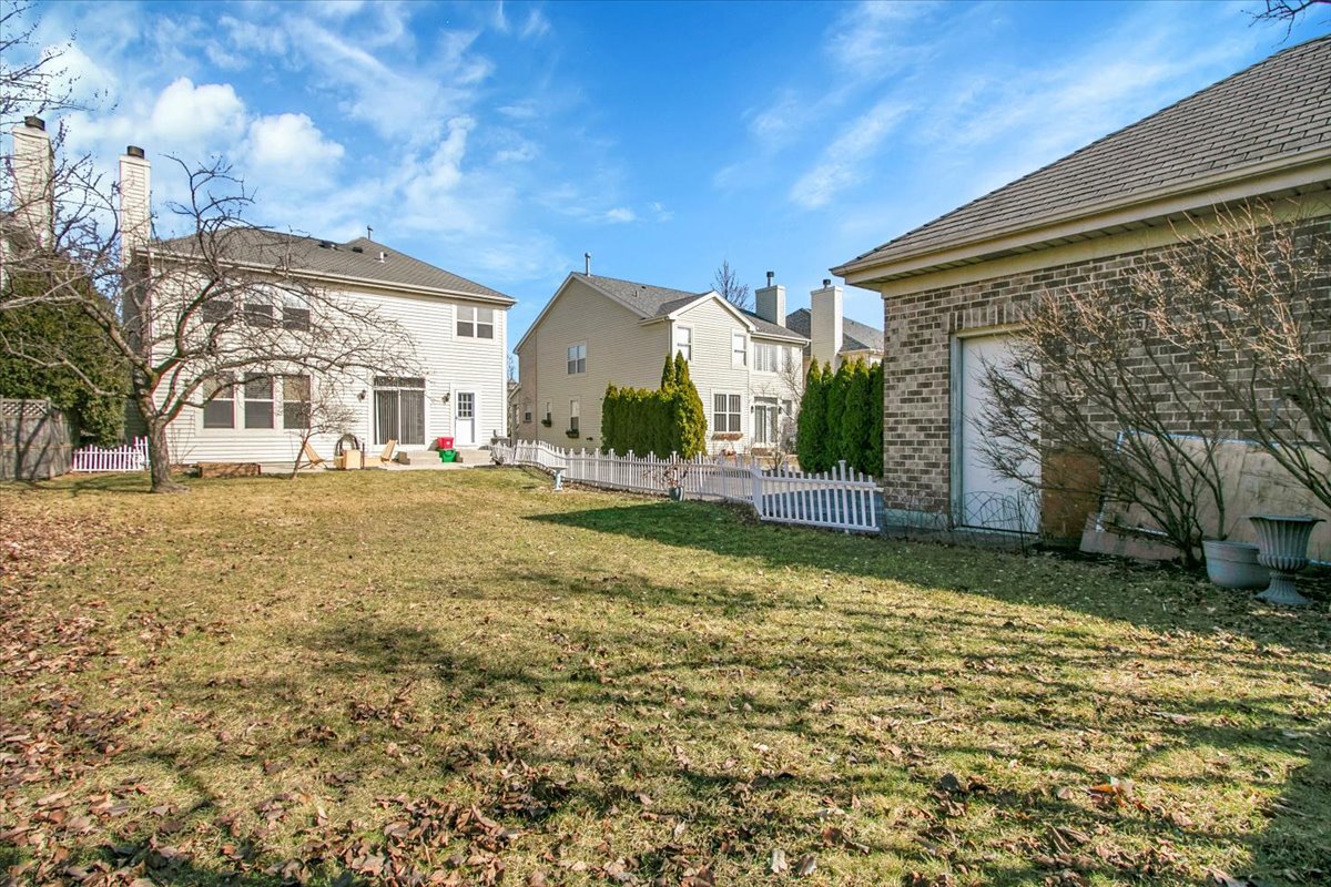 44 Westover Road, Highwood, IL 60040