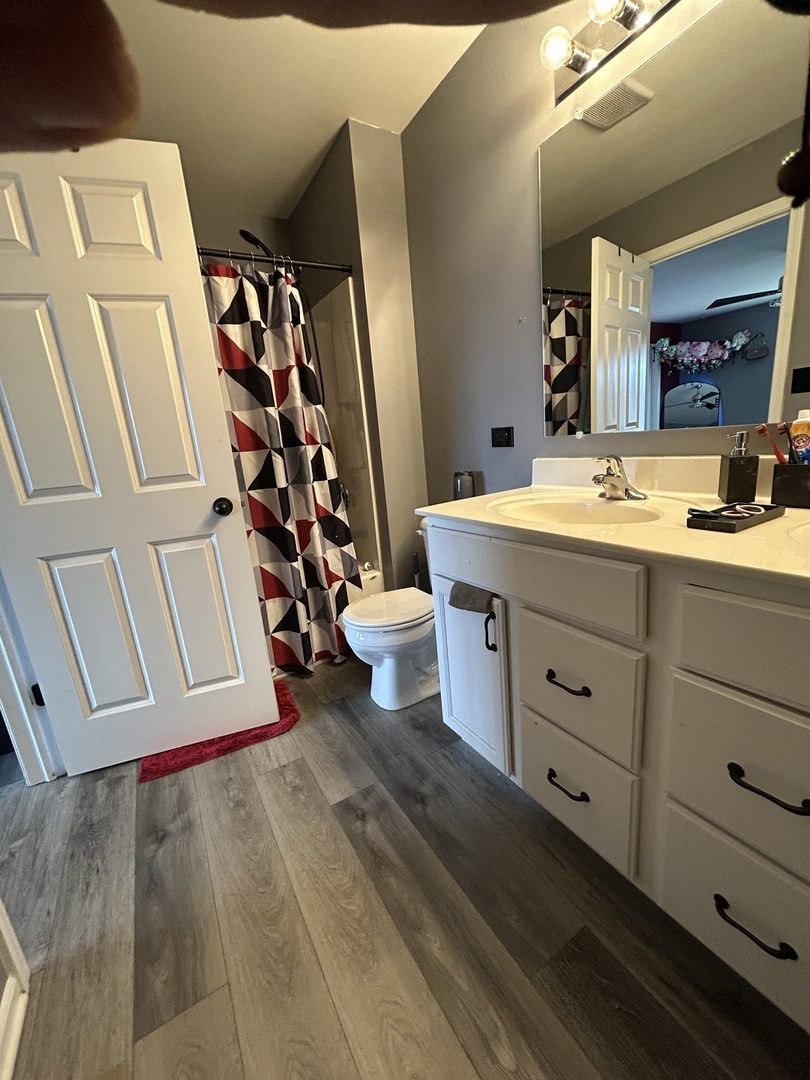 934 Derby Drive, Plano, IL 60545