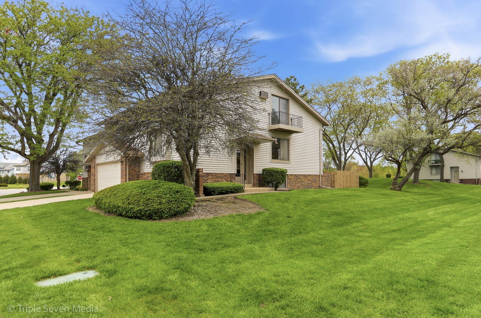 18630 Golfview Drive, Hazel Crest, IL 60429