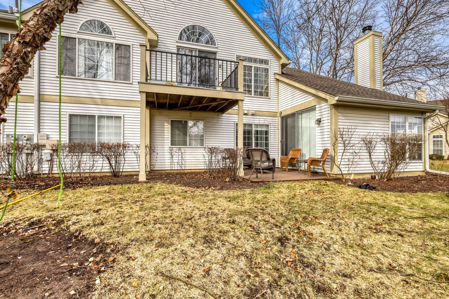 1619 Camberley Court #2, Bartlett, IL 60103