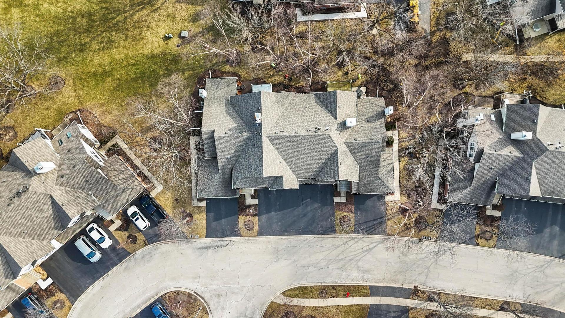 1619 Camberley Court #2, Bartlett, IL 60103