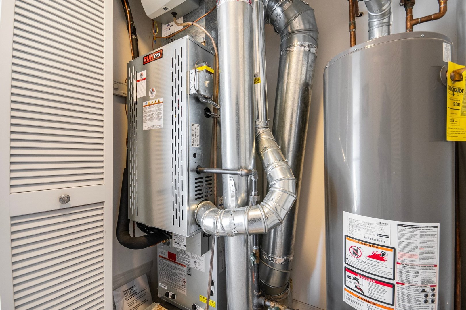 2413 Sunrise Circle #2413, Aurora, IL 60503