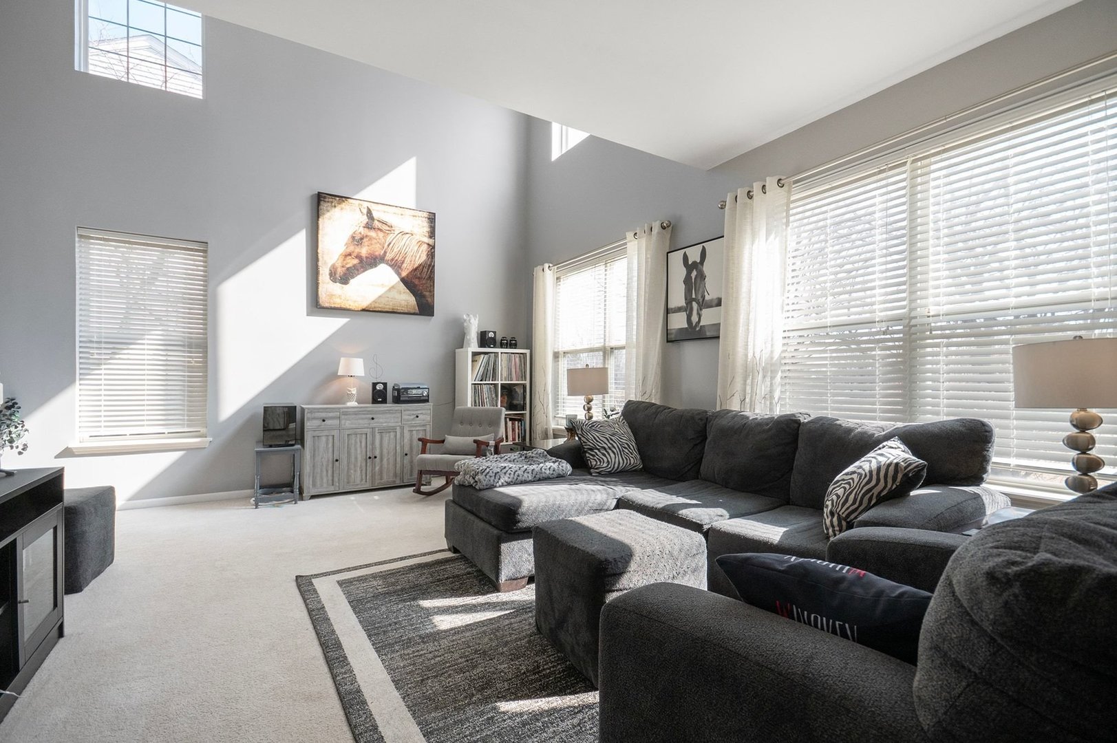 2413 Sunrise Circle #2413, Aurora, IL 60503