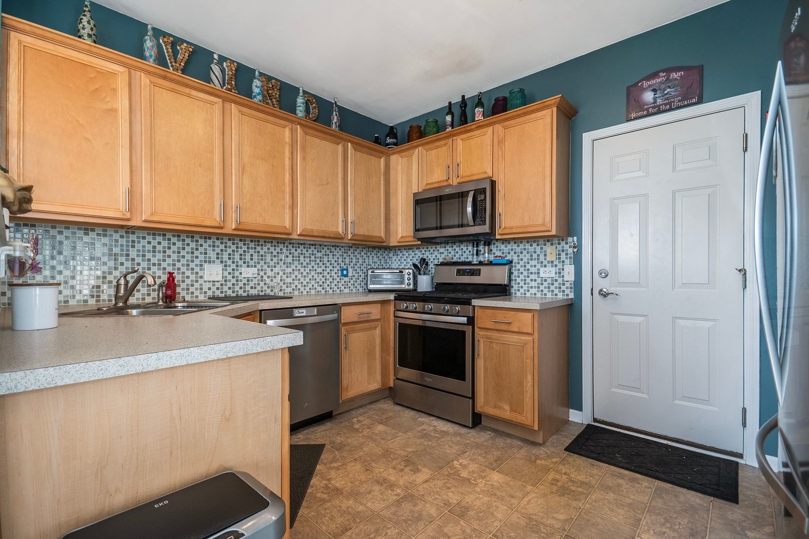 2413 Sunrise Circle #2413, Aurora, IL 60503