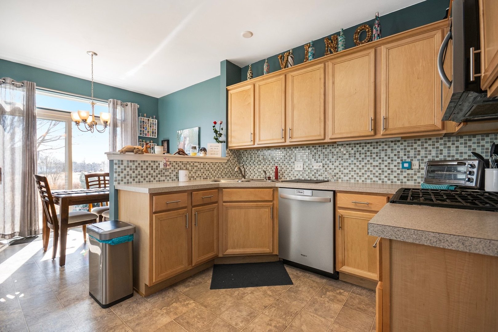 2413 Sunrise Circle #2413, Aurora, IL 60503