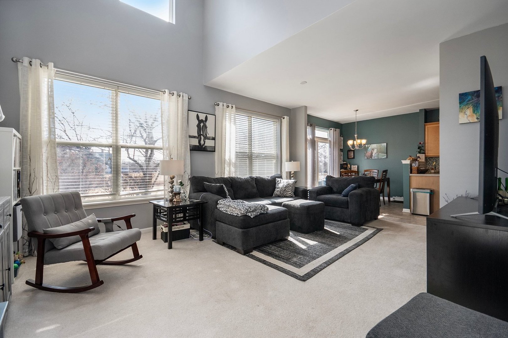 2413 Sunrise Circle #2413, Aurora, IL 60503