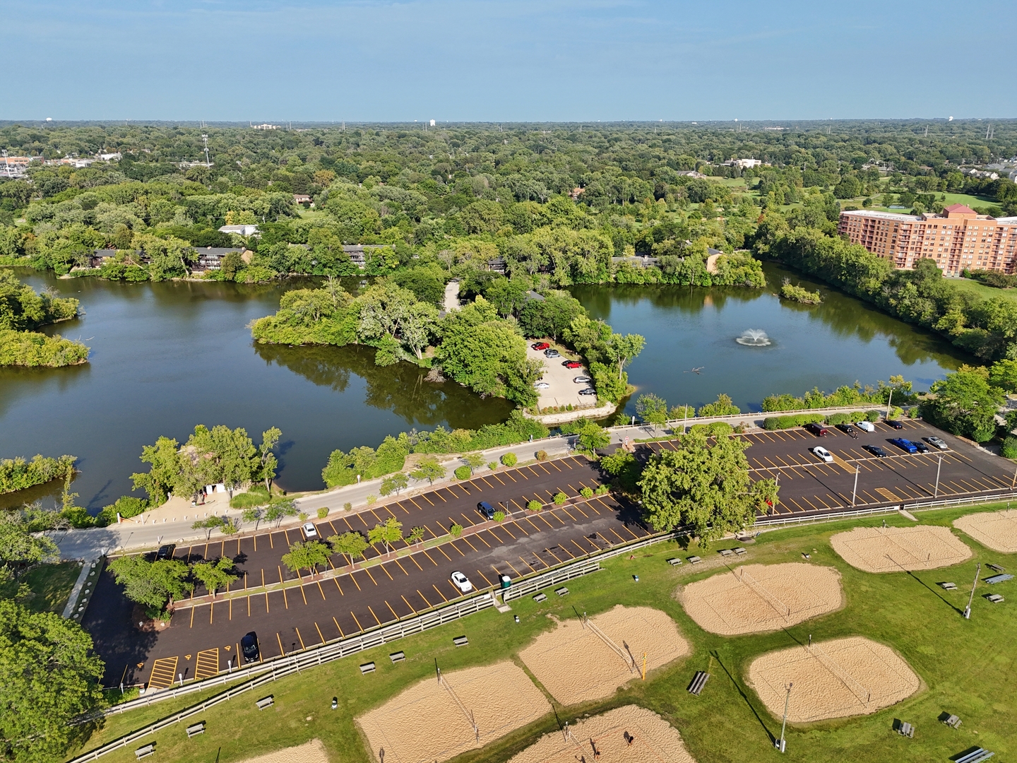 5821 Oakwood Drive #A, Lisle, IL 60532