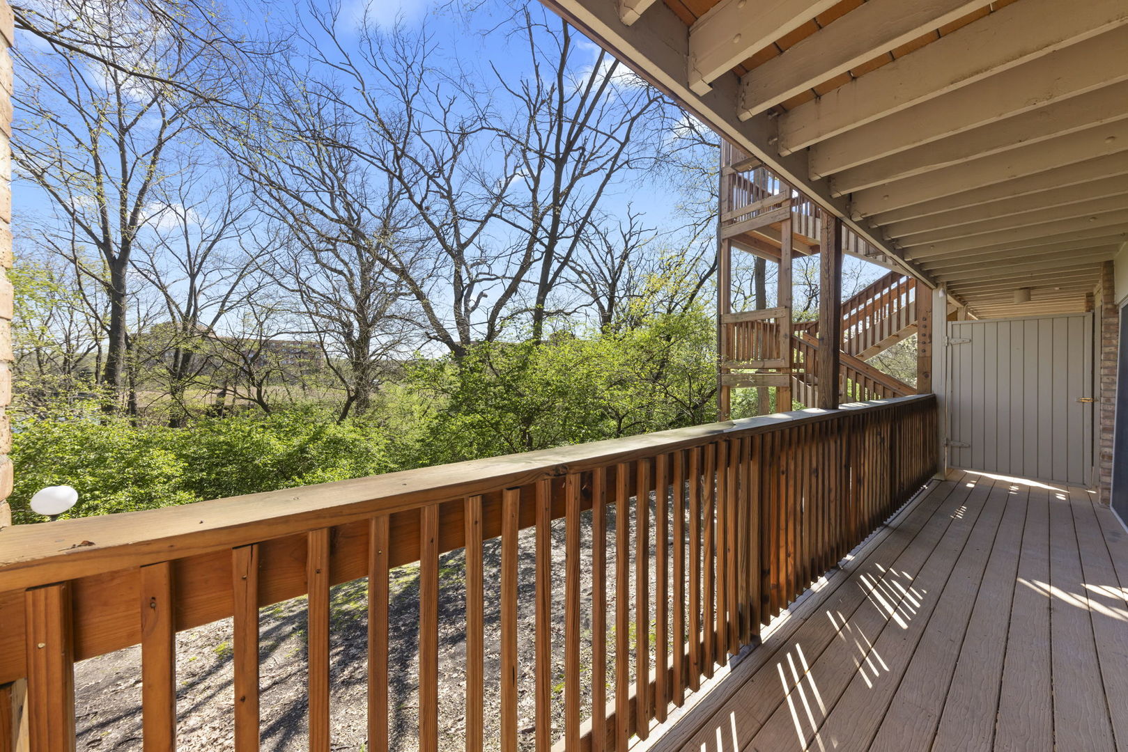 5821 Oakwood Drive #A, Lisle, IL 60532