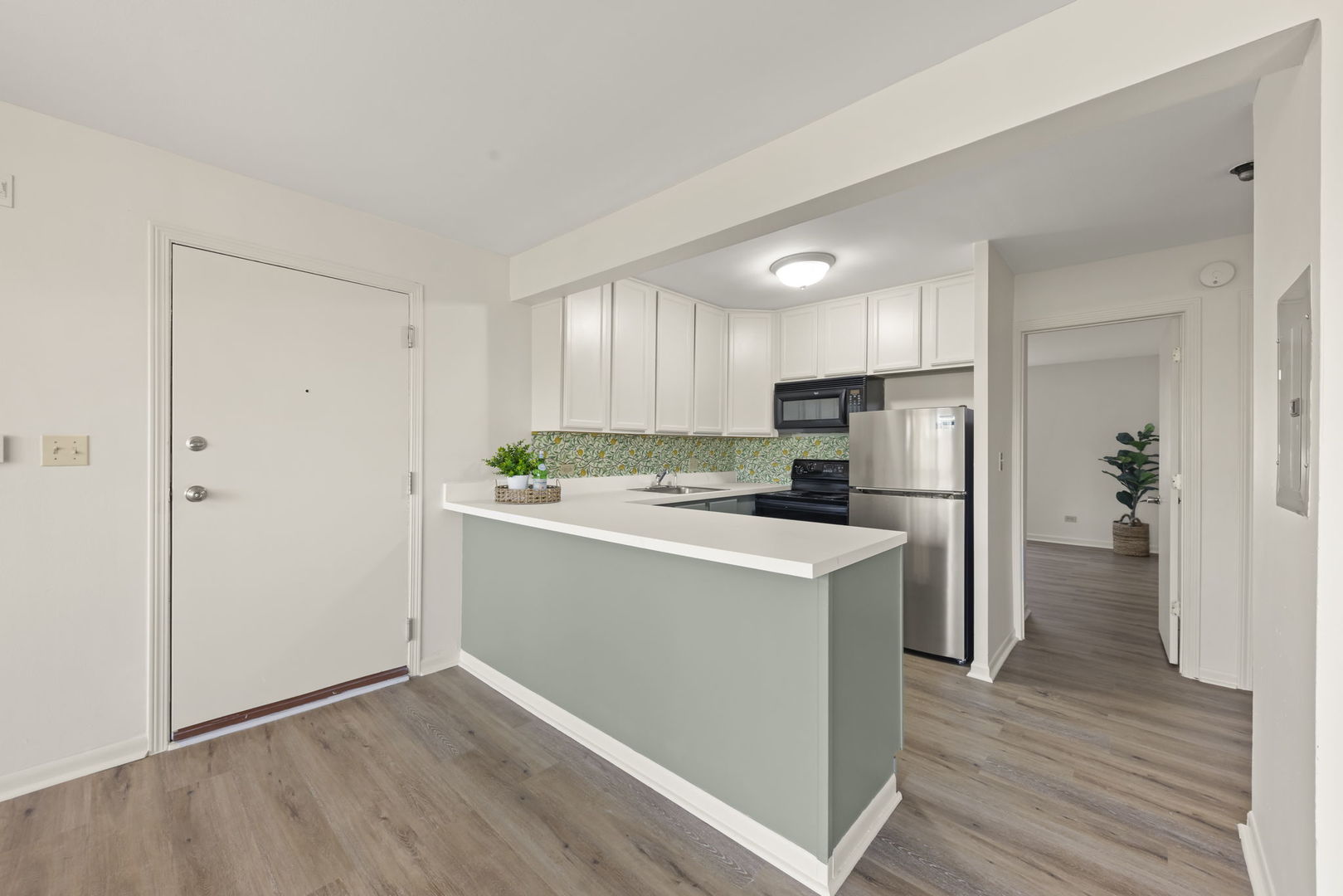 5821 Oakwood Drive #A, Lisle, IL 60532