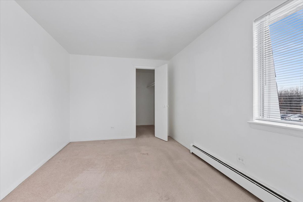 7061 170TH Street, Tinley Park, IL 60477