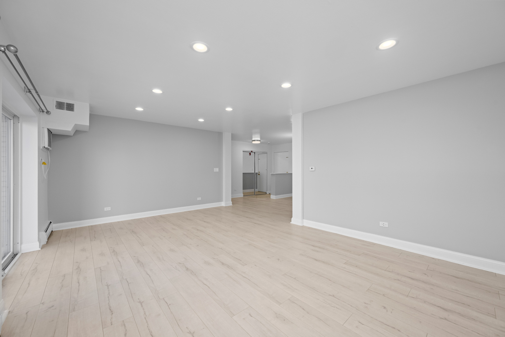 525 S Cleveland Avenue #104, Arlington Heights, IL 60005