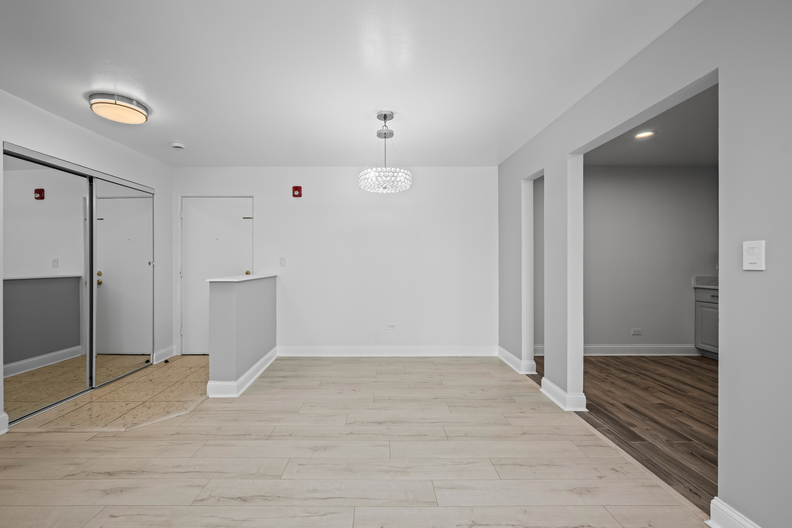 525 S Cleveland Avenue #104, Arlington Heights, IL 60005