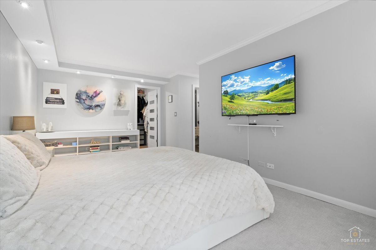 1405 E Central Road #222C, Arlington Heights, IL 60005