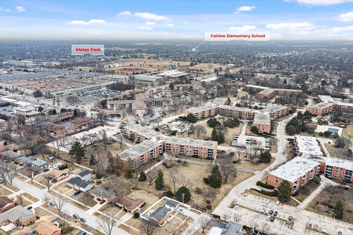 1405 E Central Road #222C, Arlington Heights, IL 60005