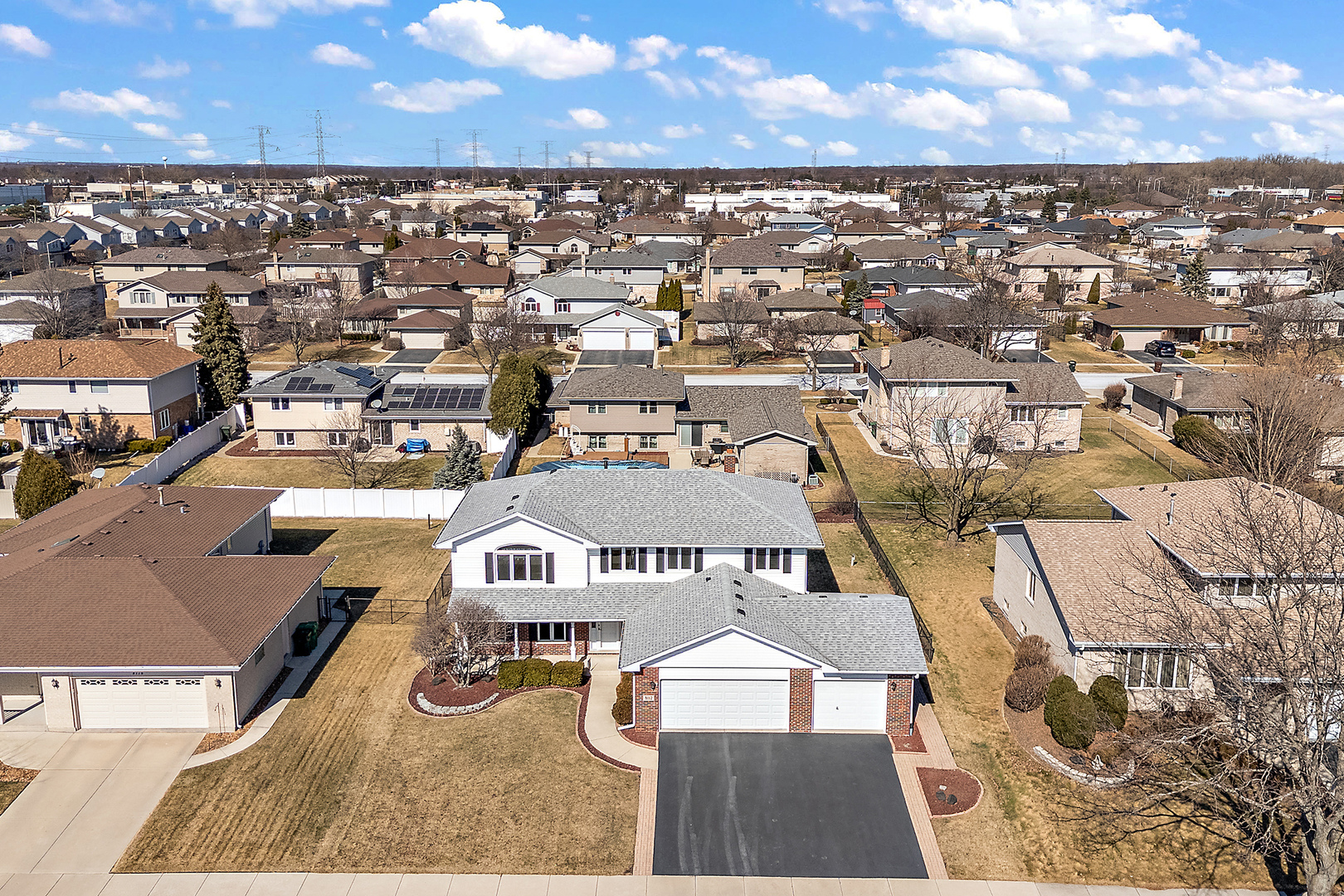 8112 Justin Court, Tinley Park, IL 60477