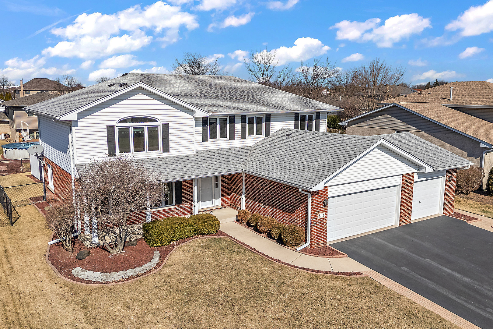 8112 Justin Court, Tinley Park, IL 60477