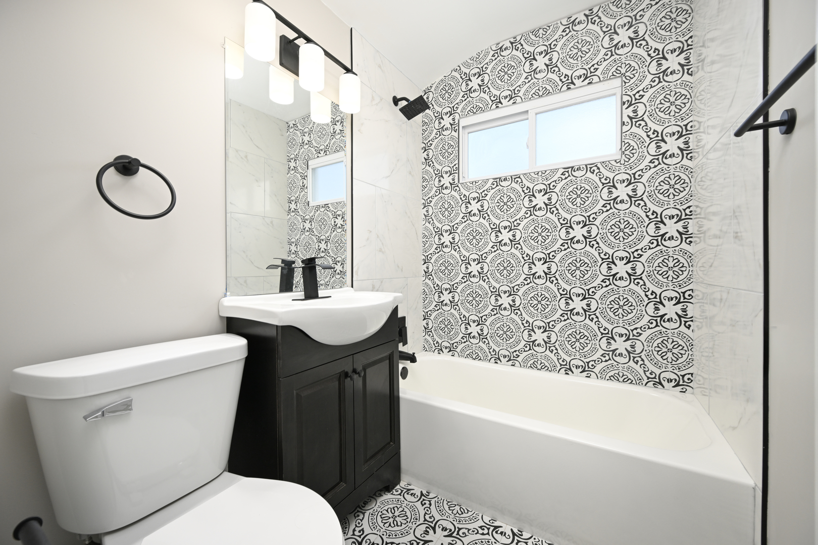 15330 Cherry Lane, Markham, IL 60428