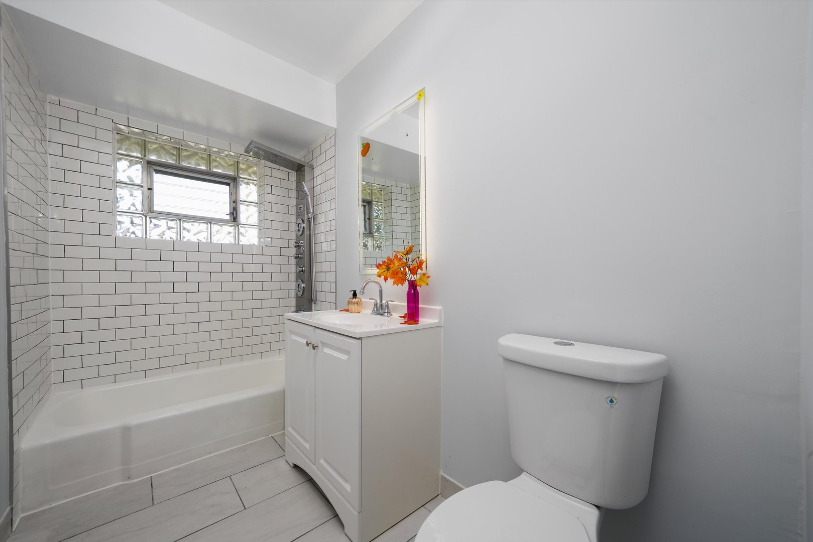 615 E 156th Place, South Holland, IL 60473