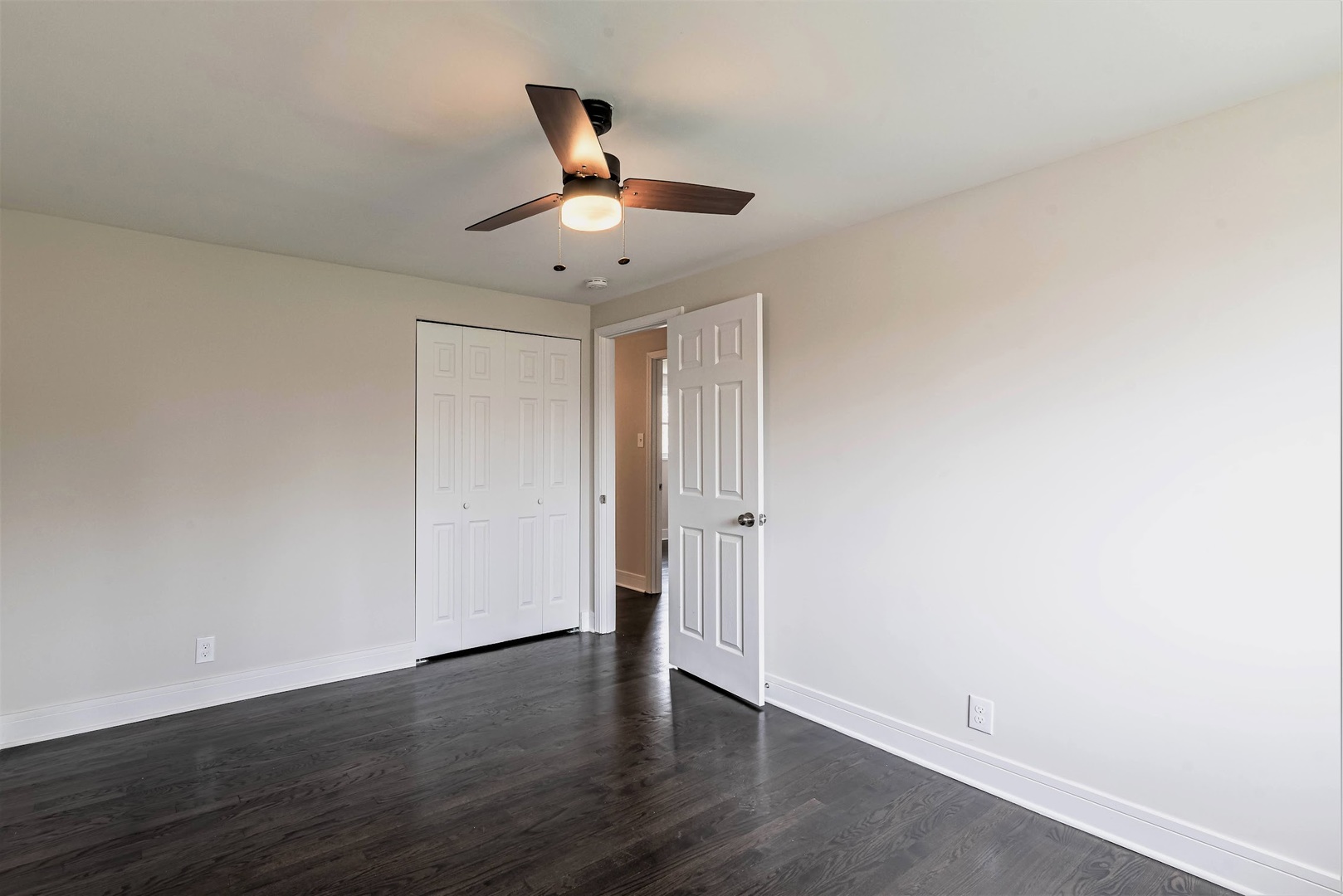 16039 Marion Drive, South Holland, IL 60473