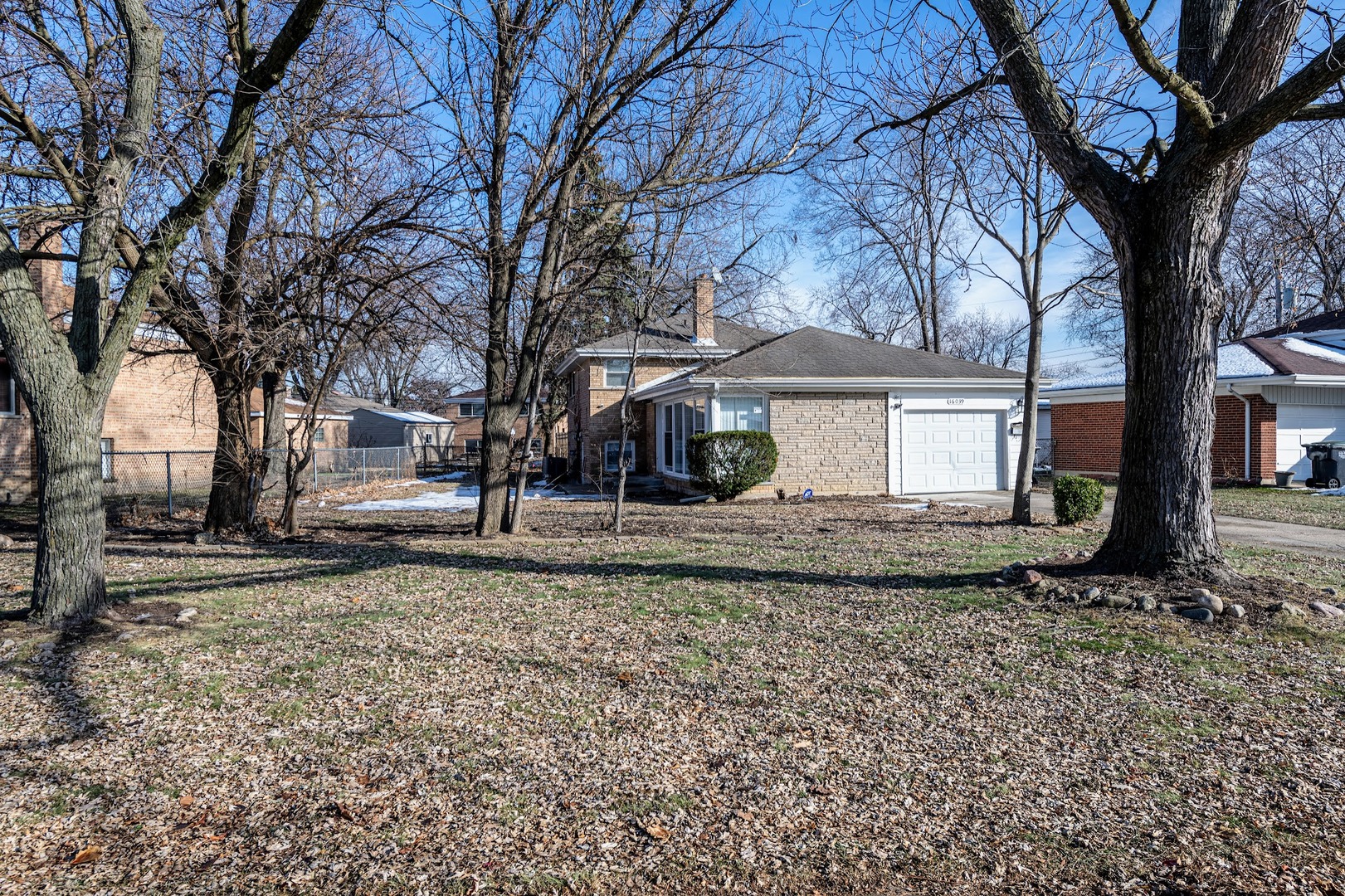 16039 Marion Drive, South Holland, IL 60473