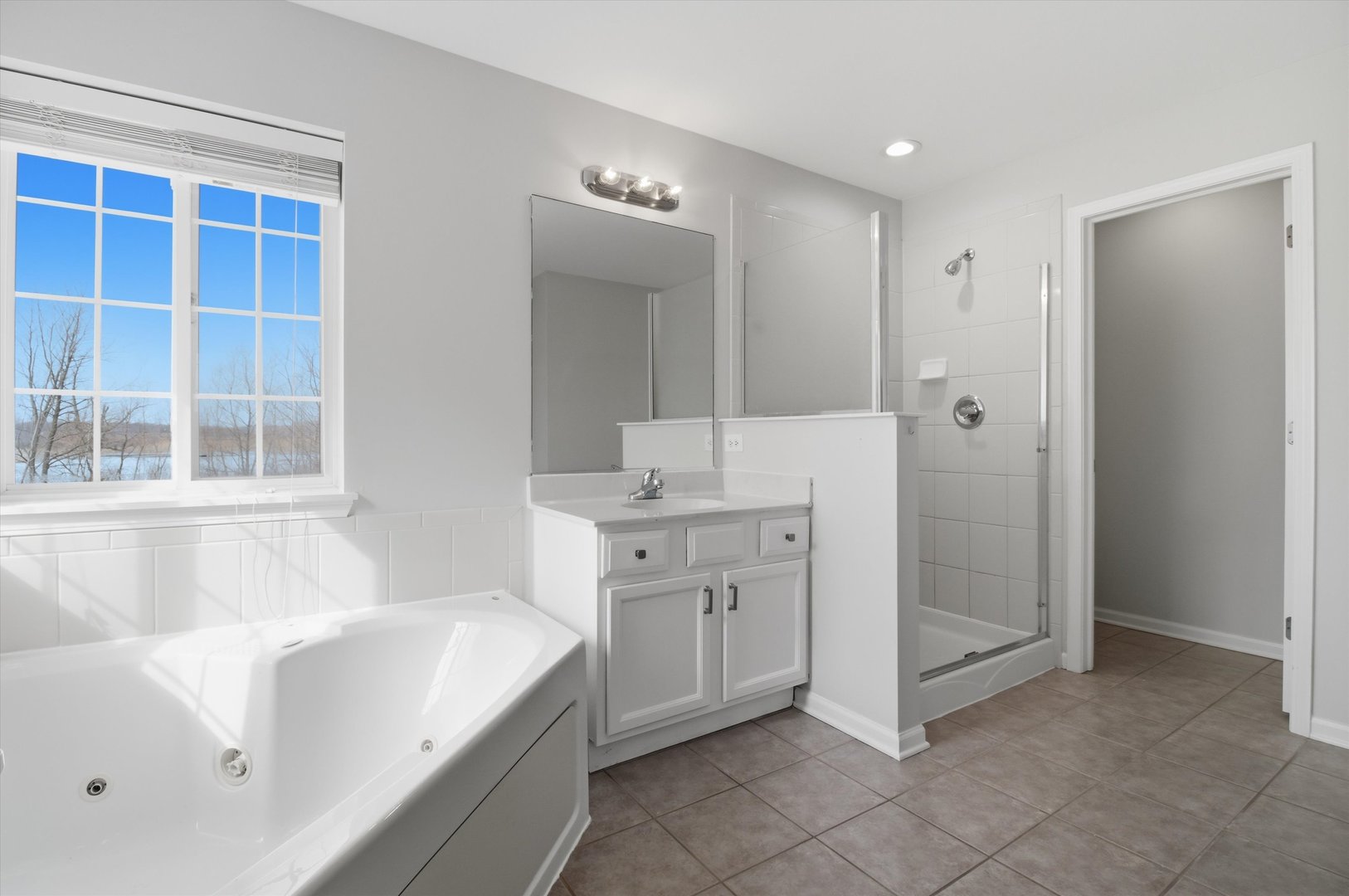 2511 Hennig Road, Hampshire, IL 60140