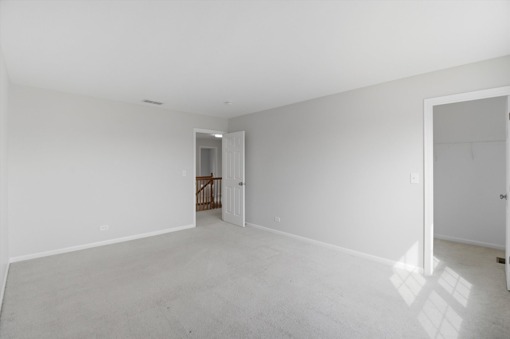 2511 Hennig Road, Hampshire, IL 60140