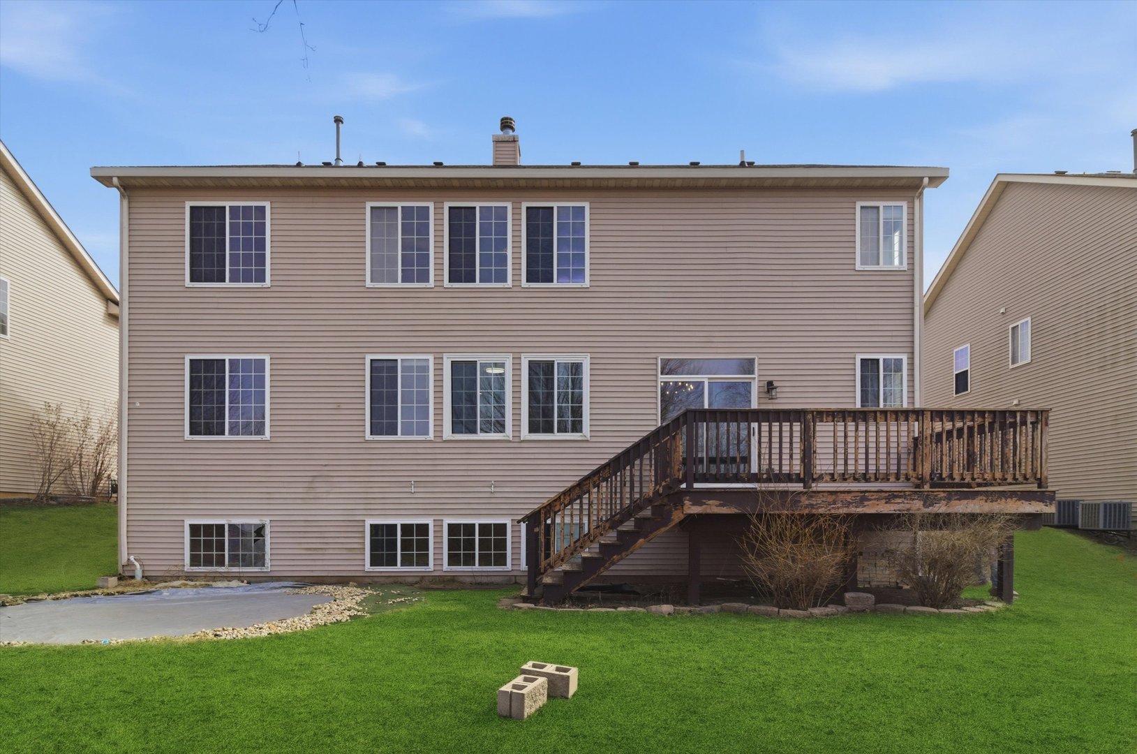 2511 Hennig Road, Hampshire, IL 60140