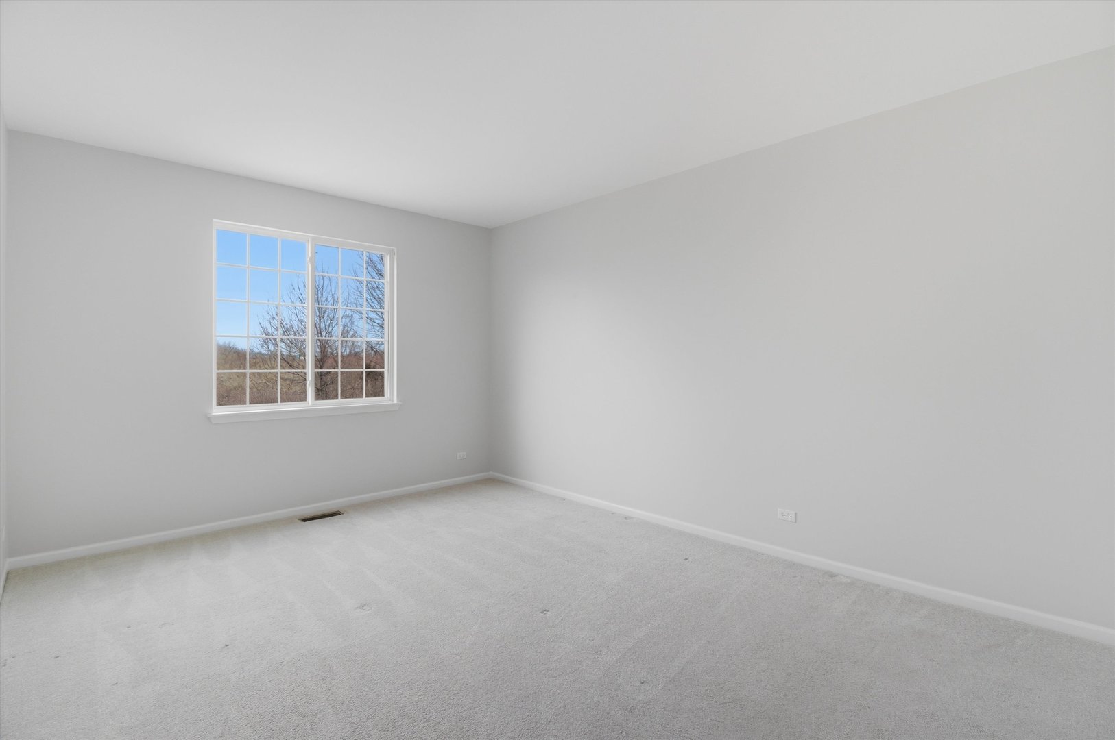 2511 Hennig Road, Hampshire, IL 60140