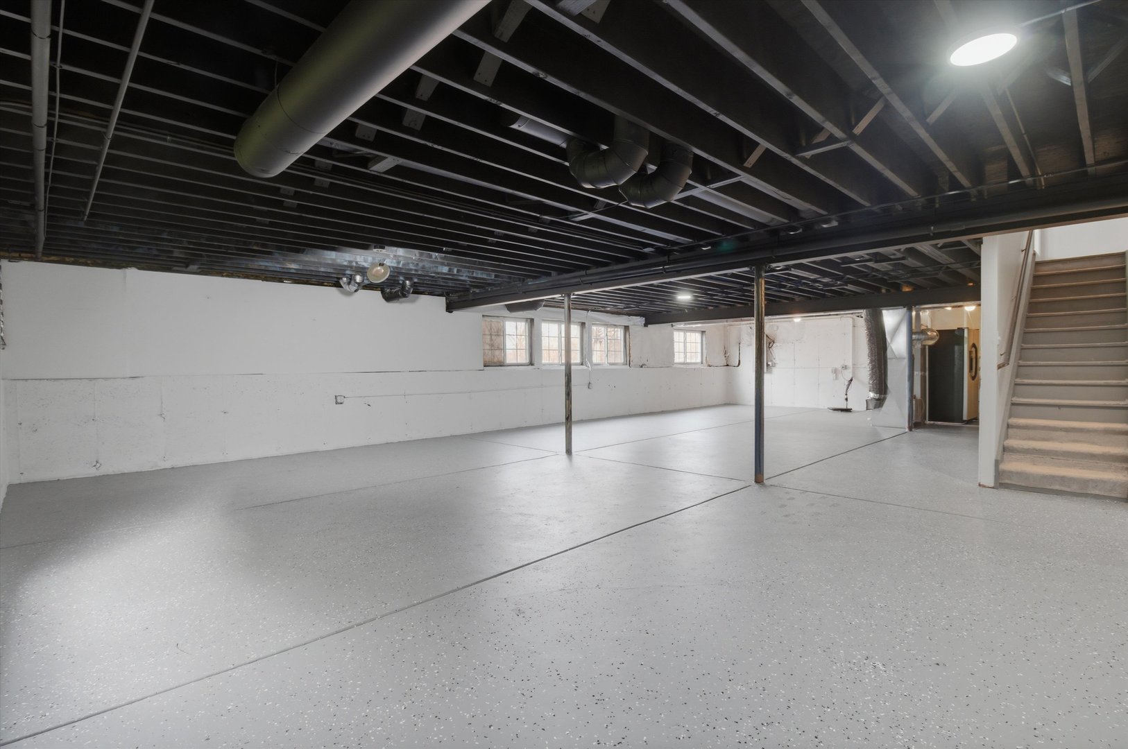 2511 Hennig Road, Hampshire, IL 60140