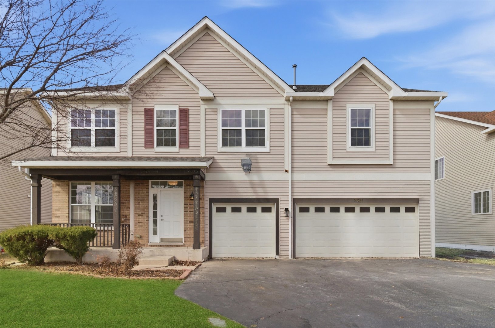 2511 Hennig Road, Hampshire, IL 60140