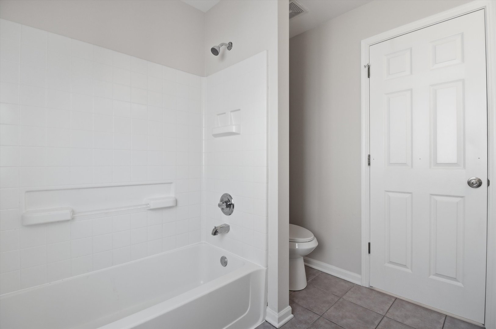 2511 Hennig Road, Hampshire, IL 60140