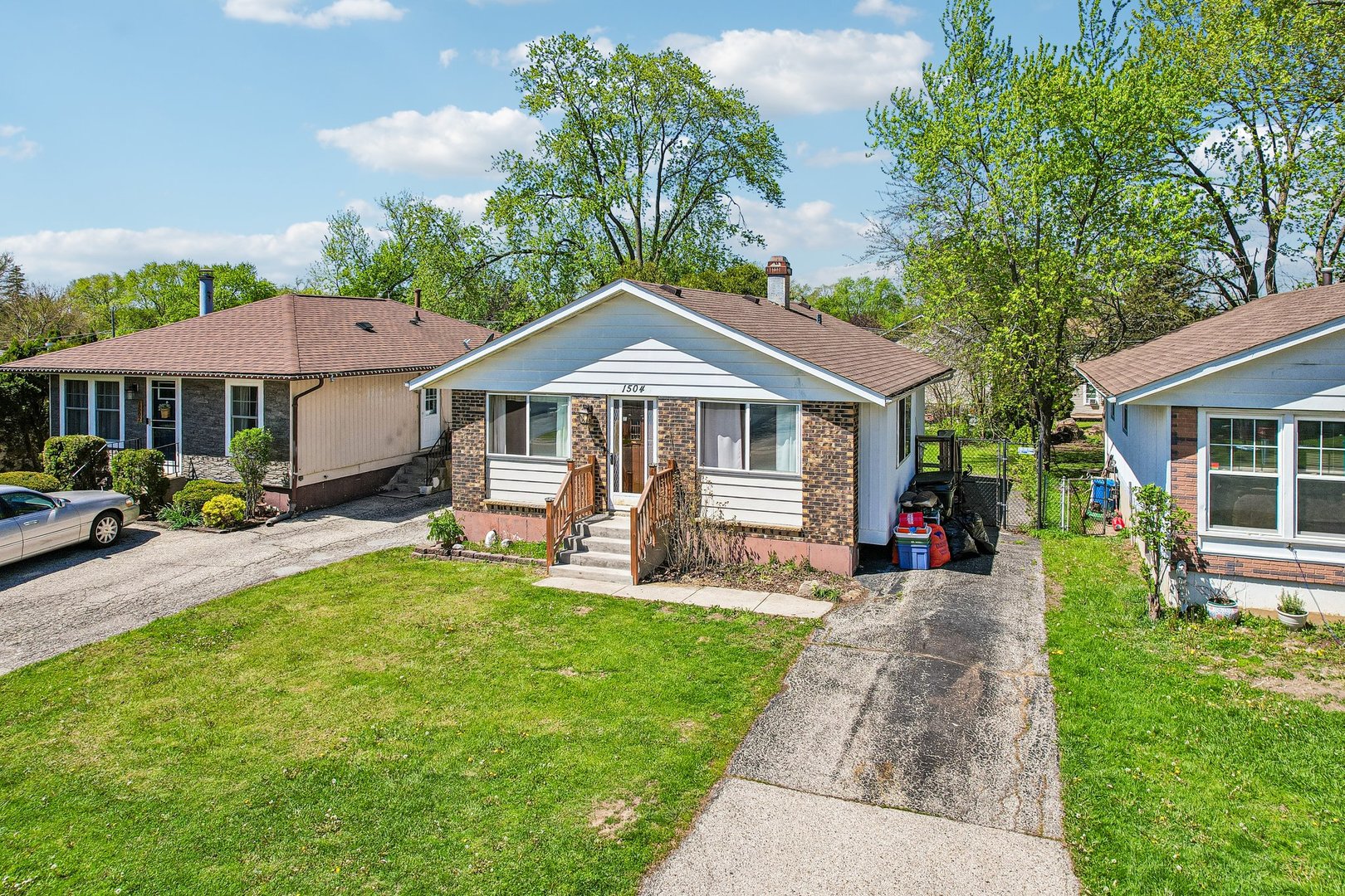 1504 Elm Avenue, Round Lake Beach, IL 60073