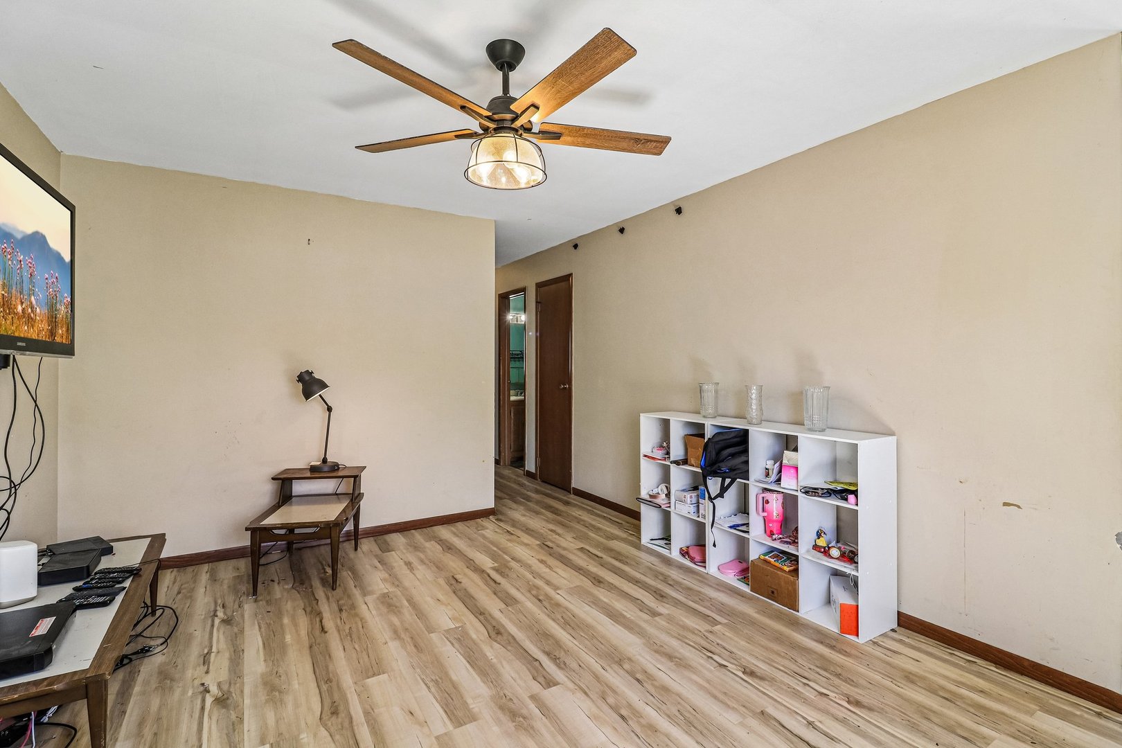 1504 Elm Avenue, Round Lake Beach, IL 60073