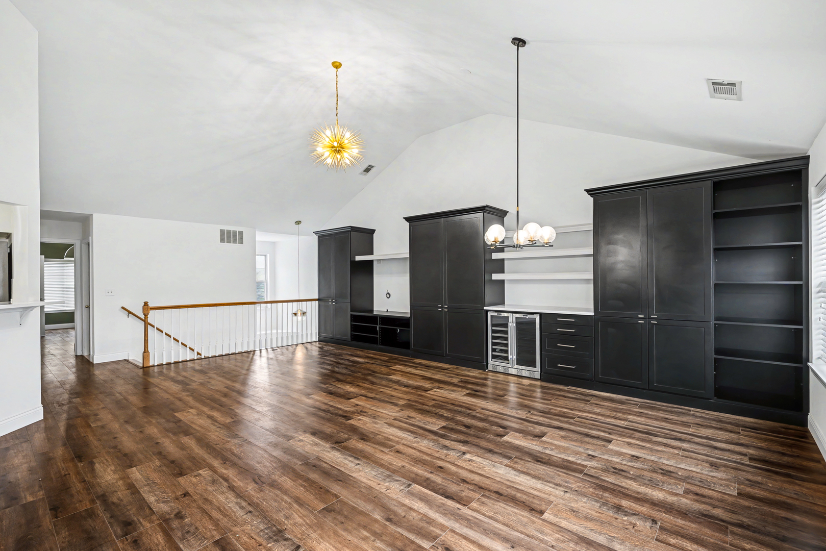 2012 N Silver Lake Road #2012, Arlington Heights, IL 60004