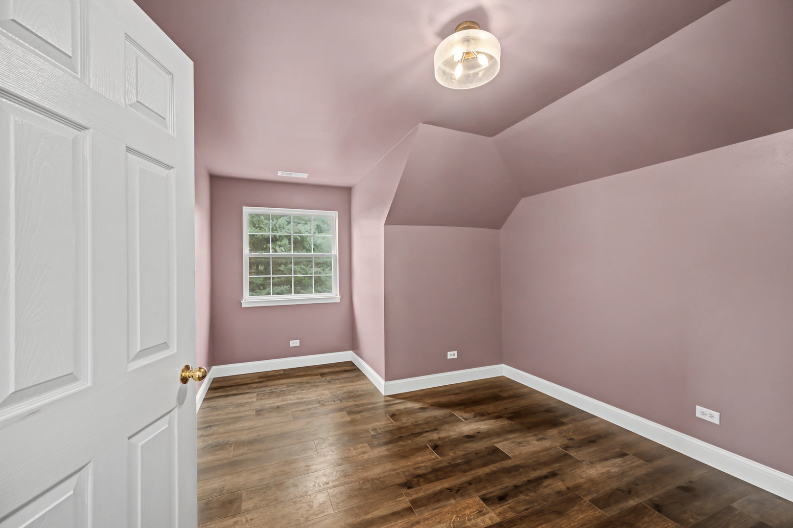 2012 N Silver Lake Road #2012, Arlington Heights, IL 60004